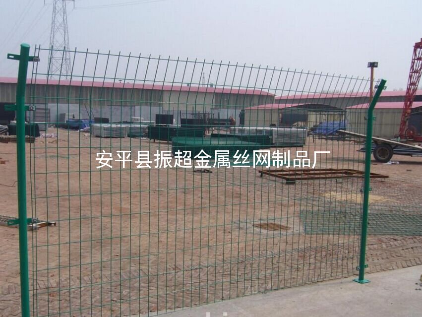 雙邊絲防護網 隔離網 護欄網-www.tigii.cn