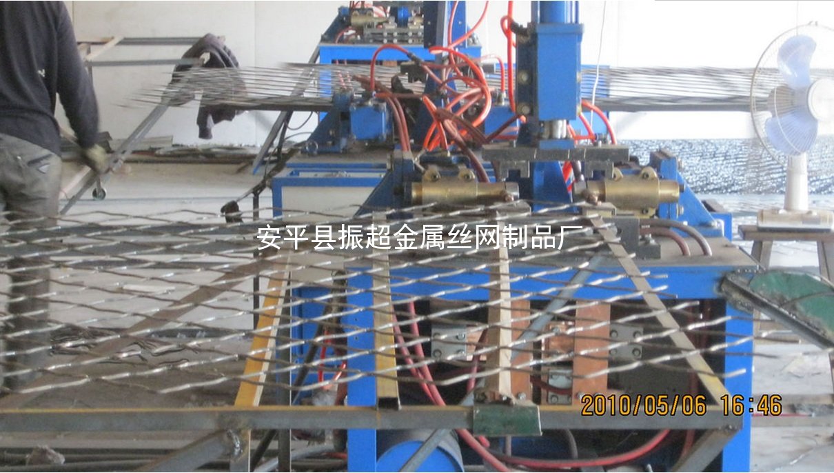 美格網(wǎng)生產(chǎn)-安平縣振超金屬絲網(wǎng)制品廠www.tigii.cn