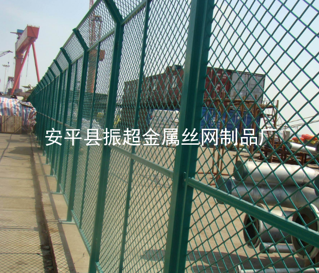 鐵絲網圍欄如何維護-www.tigii.cn