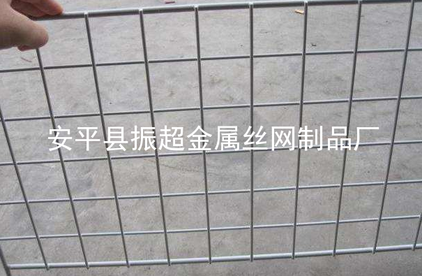 鐵絲防護網-www.tigii.cn